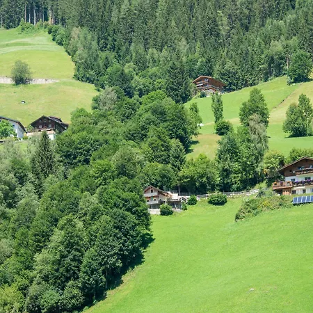 Bramberg Near Wildkogel Lift, Cleaning Included Semesterbostad